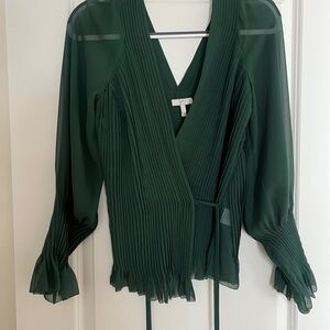 Elegant Green Pleated Women's Top